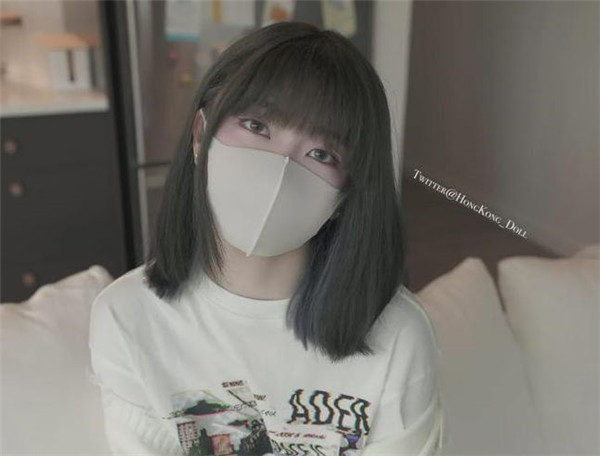 玩偶姐姐是谁 不戴口罩露脸的样子(图2)